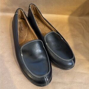 Natural Soul by Naturalizer Hanna Black Leather Loafers. Size 9.5